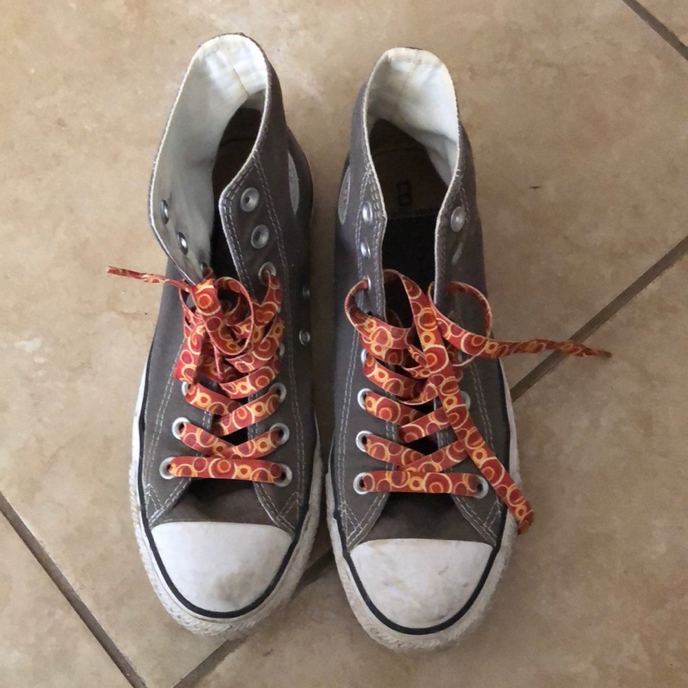 Grey high top converse!